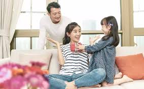 chi-tiet-nho-lam-anh-huong-den-cam-xuc-gia-dinh